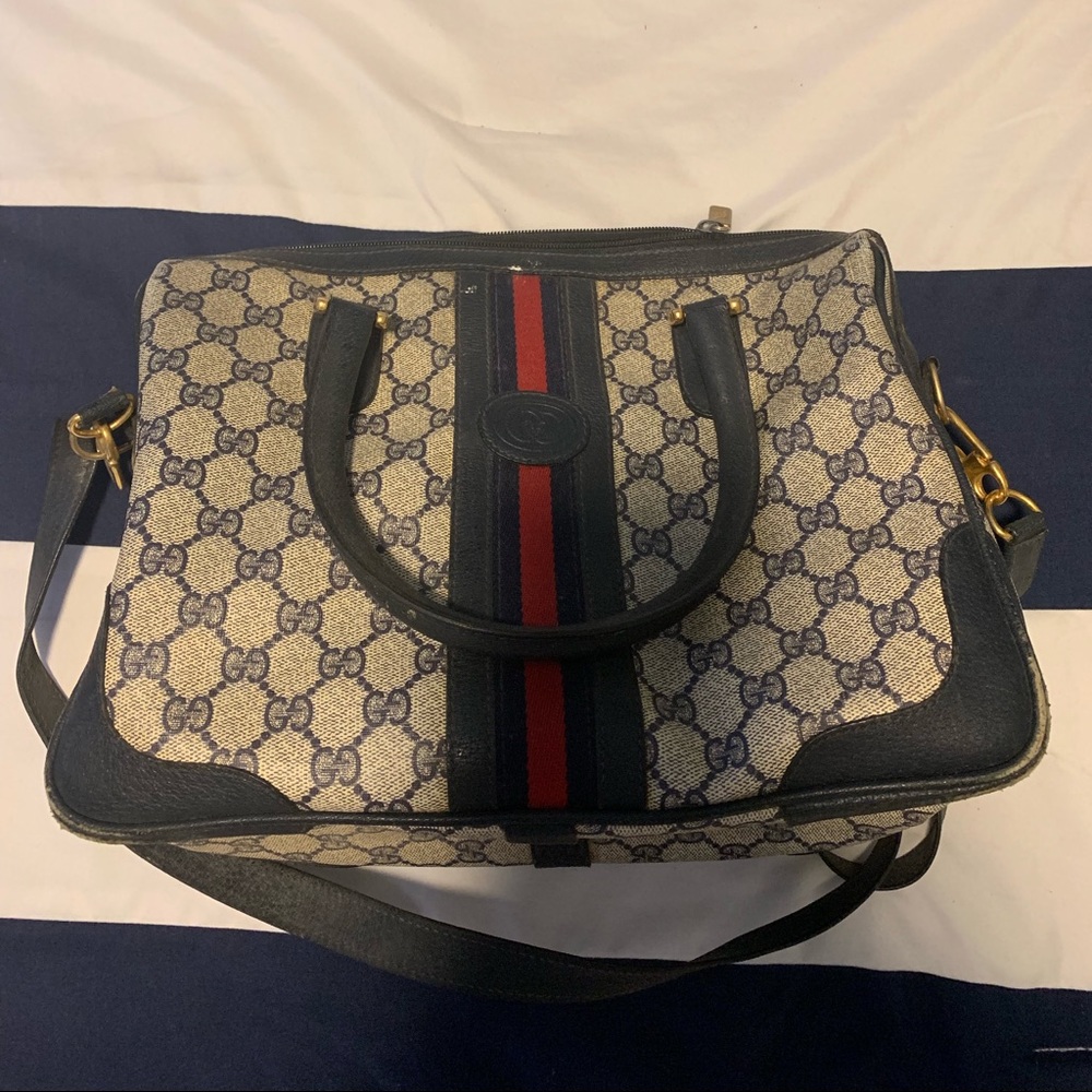 Gucci handbag/over the shoulder